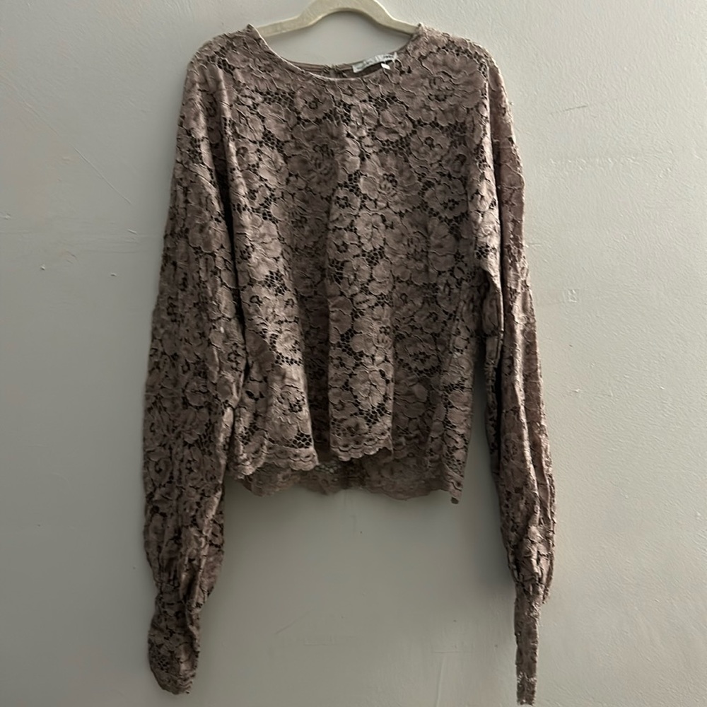 Like New Zara Crocheted/Lace blouse - Xsmall